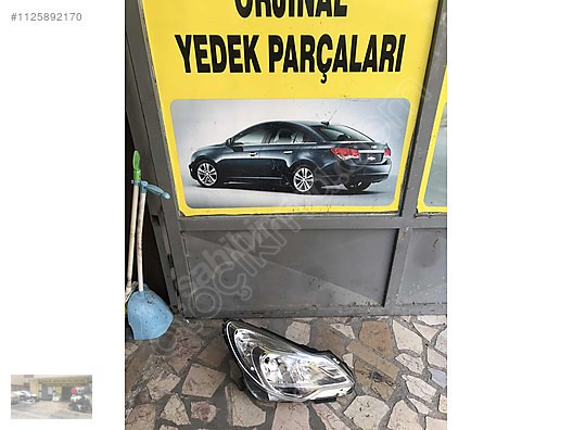 95511328 Opel corsa d sıfır orijinal gm sağ ön far