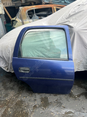 Opel Corsa B Sağ Arka Kapı Parçası - Mert Oto Çıkma Parçal