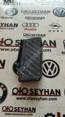 5Q1864777 Skoda Octavia 2021 sürücü ayak dinlendirme braketi