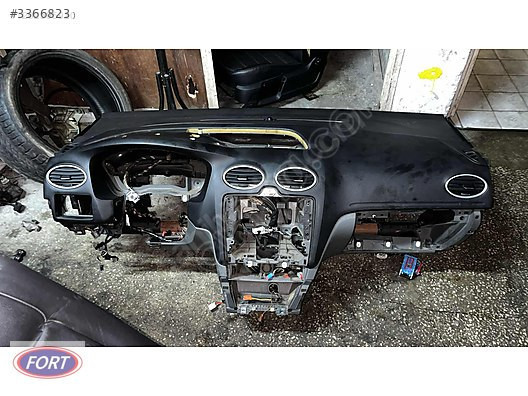 Ford Focus 2005-2011 Arası Komple Göğüs Set Komple