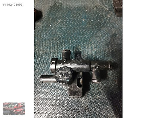 Mercedes-Benz W639 VITO Ventil A0028308584