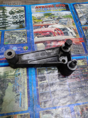 90411763 Opel Vectra B motor kulağı