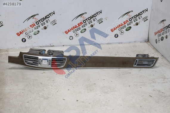 MERCEDES E SERİSİ A212 W212 ÖN KALORİFER HAVALANDIRMA IZGARASI