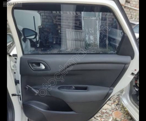 citroen c4 arka kapı döşemesi sağ 9330 XF