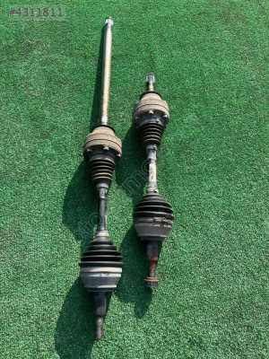 VOLKSWAGEN TOUAREG SAĞ SOL AKS