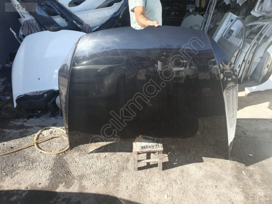 2013/2019 VW GOLF SİYAH MOTOR KAPUTU ORJINAL BOYASIZ