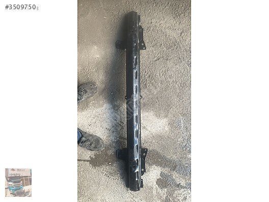 Vw bora ön tampon demiri çıkma