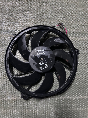 2002 Pegeout 206 otomatik fan motoru