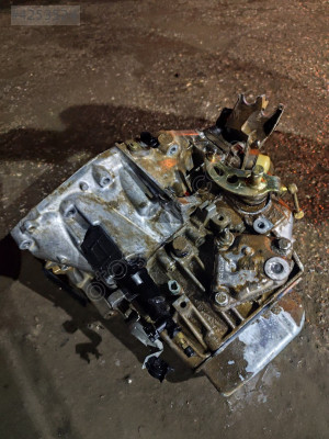 Peugeot 406 2.0 HDI manuel şanzıman