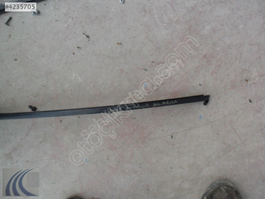 MAZDA 3 2005 ÇIKMA SOL ÖN KAPI İÇ DEMİRİ