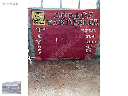 FORD FİESTA BEBEKYÜZ KAPUT ÇIKMA
