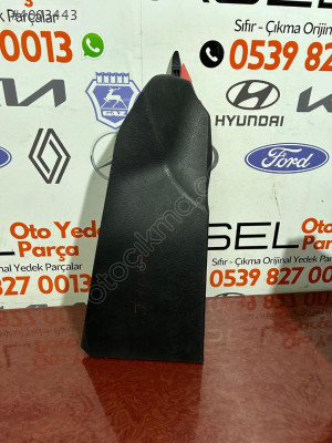 5881702190 Toyota COROLLA Konsol Trim