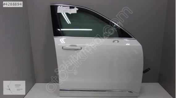 VOLVO XC90 SAĞ ÖN KAPI HATASIZ