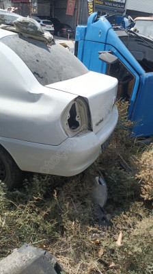 Renault Clio sembol  kesme Arka komple çamurluk bagaj