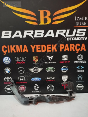 SEAT LEON ÖN TAMPON SAĞ FAR ÇAMURLUK BRAKETİ 5F0807572C