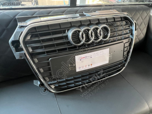 Audi A1 8X0853651 Çıkma Ön Panjur 2011-2014