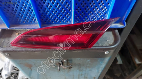 OPEL İNSİGNİA A MAKYAJLI ORJİNAL ÇIKMA SAĞ İÇ STOP