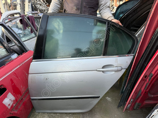 BMW E46 SOL ARKA KAPI KELEBEK CAMI , BMW 3 SERİSİ SOL ARKA KAPI