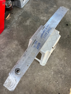 Mercedes W177 kasa A serisi çıkma ön tampon demiri