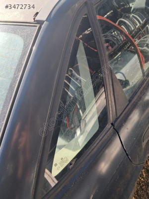 OPEL ASTRA F SEDAN SAĞ ARKA KELEBEK CAM.OTO ERKAN ÜNYE