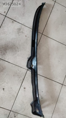 9619205980 Peugeot 106 Citroen Saxo Ön Cam Izgarası (Çıkma)