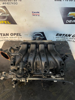 OPEL ASTRA 1.6 BENZİNLİ EMME MANİFOLDU 55573811