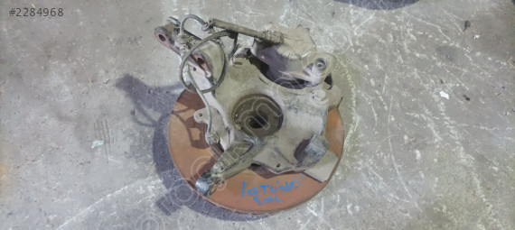 RENAULT LATİTUDE SOL ÖN TAŞIYICI