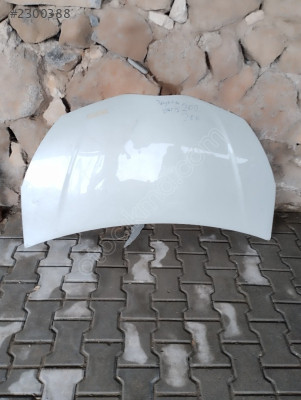 Toyota Yaris ön motor kaputu 2012 2016 arası