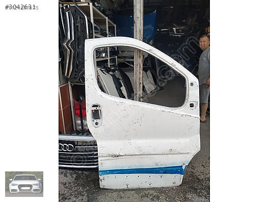 Renault trafik sağ ön kapı