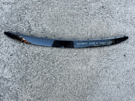 PEUGEOT 2008 2 ÖN TAMPON ÇITASI 9825952680