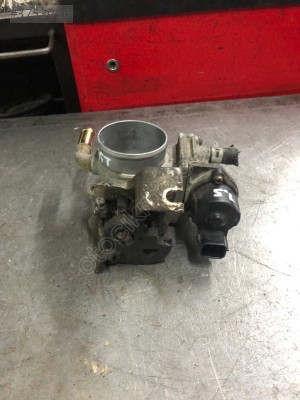Suzuki swift gaz kelebeği