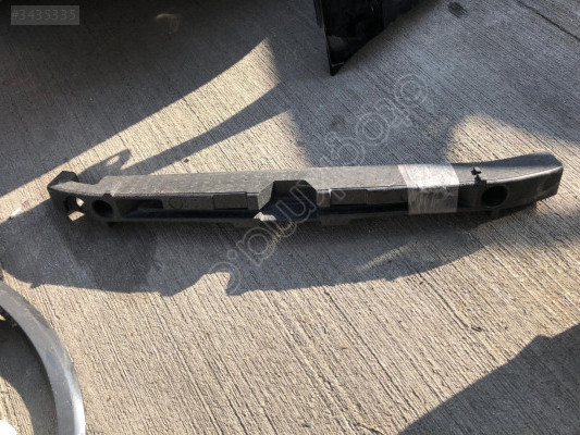 VOLKSWAGEN GOLF 7 ÖN TAMPON KÖPÜĞÜ