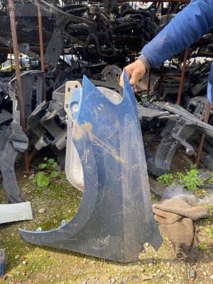 2012 Polo sol ön çamurluk