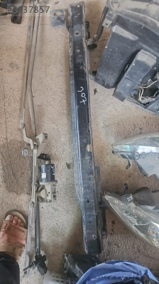 Peugeot 307 ön tampon demiri