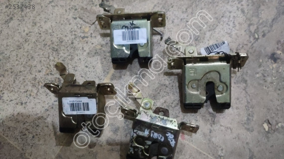 Opel Corsa b çıkma arka bagaj kilidi orjinal gm