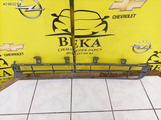 OPEL İNSİGNİA A ÖN TAMPON ALT IZGARA MAKYAJLI ÇIKMA ORJİNAL YEDEK