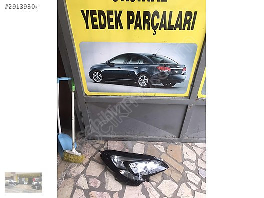 Opel corsa e sağ ön far ORJİNAL OTO OPEL ÇIKMA