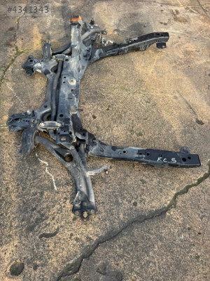 HONDA CİVİC FC5 MOTOR ALT TRAVERS