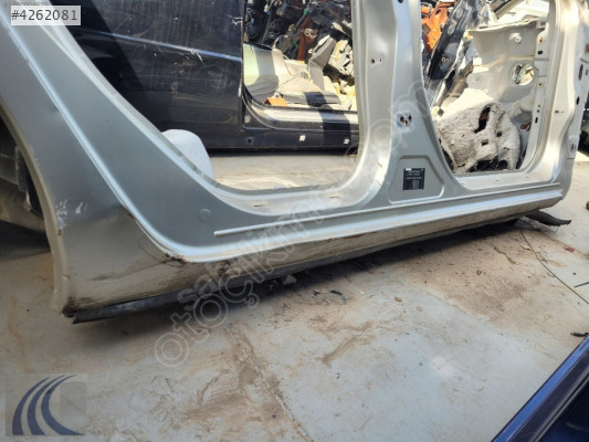 MAZDA 3 2004 ÇIKMA SAĞ MARŞBEL KOMPLE