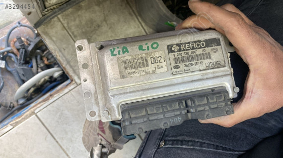 KİA RİO MOTOR BEYNİ OTO FEDAİ 9030930404F