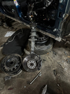 VOLKSWAGEN PASSAT B8,5 TAŞIYICI