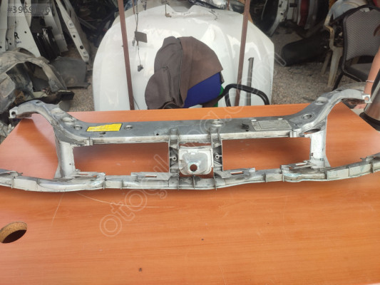 FORD FOCUS 2.5 ÖN PANEL