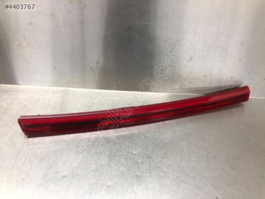 HYUNDAİ İ20  GDI 2022- BAGAJ ORTA REFLEKTÖRÜ 92409Q0100