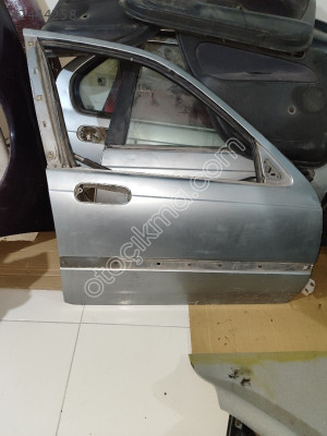 HONDA EURO CİVİC  SAĞ ÖN KAPI
