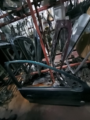 PEUGEOT 206 SAĞ ÖN KAPI HATASIZ ORJİNAL ÇIKMA PEJO
