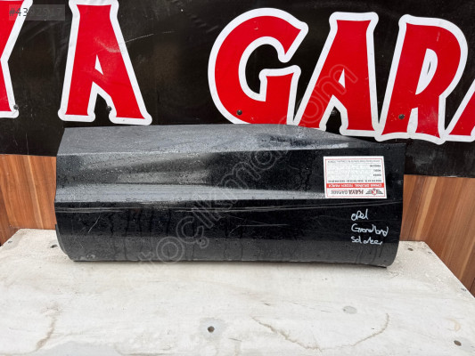 Opel GrandLand sol arka kapı çıtası kapı dodik bandı