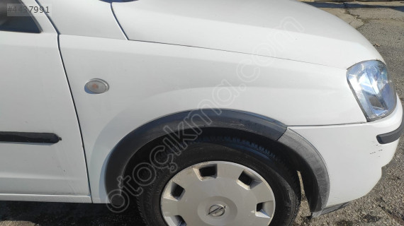 OPEL CORSA C SAĞ ÖN ÇAMURLUK