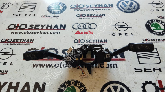 5Q1953507 Skoda Octavia 2021 sargılı sinyal silecek kolu