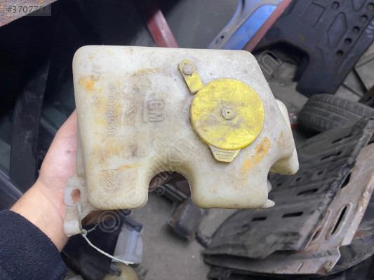 OPEL ASTRA F SİLECEK SU BİDONU ÇIKMA 0023935 CANCAN OPEL