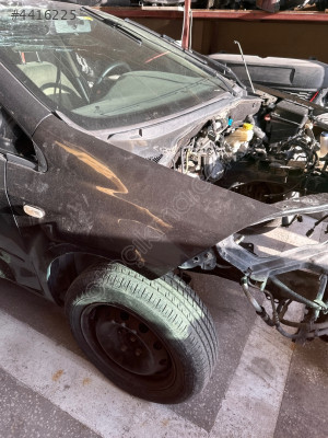 Fiat linea sağ ön çamurluk